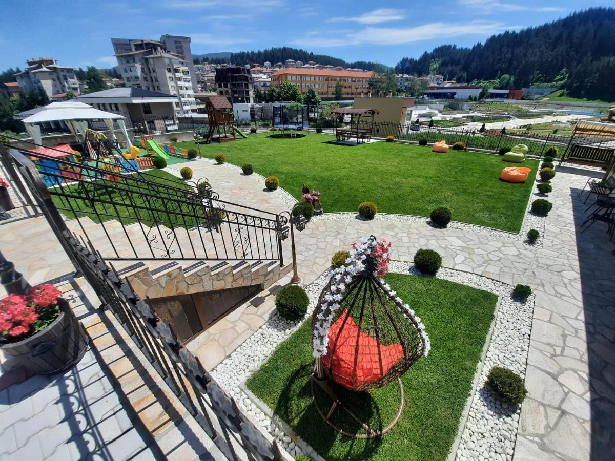 Perla Hotel Dospat Exterior photo