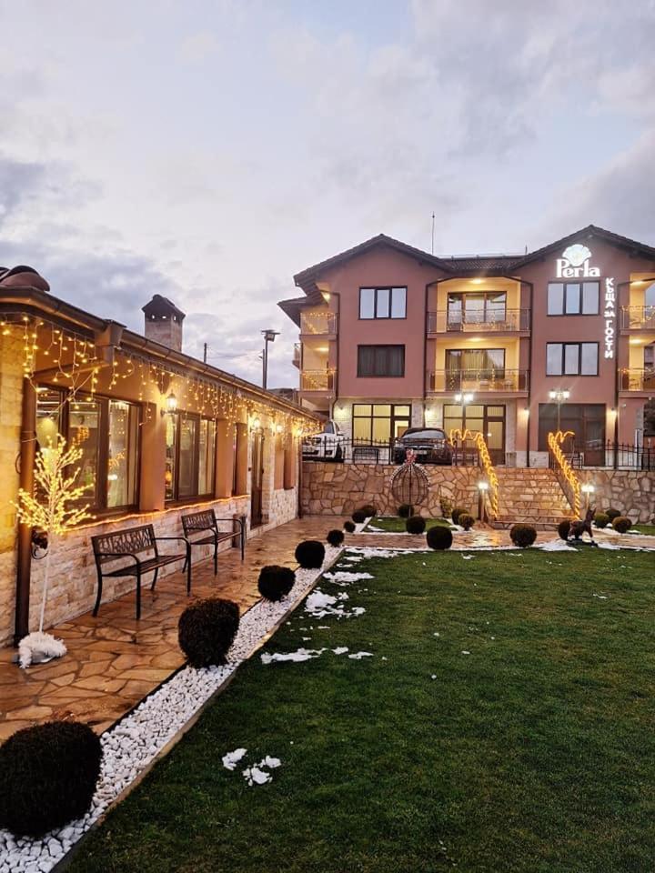 Perla Hotel Dospat Exterior photo