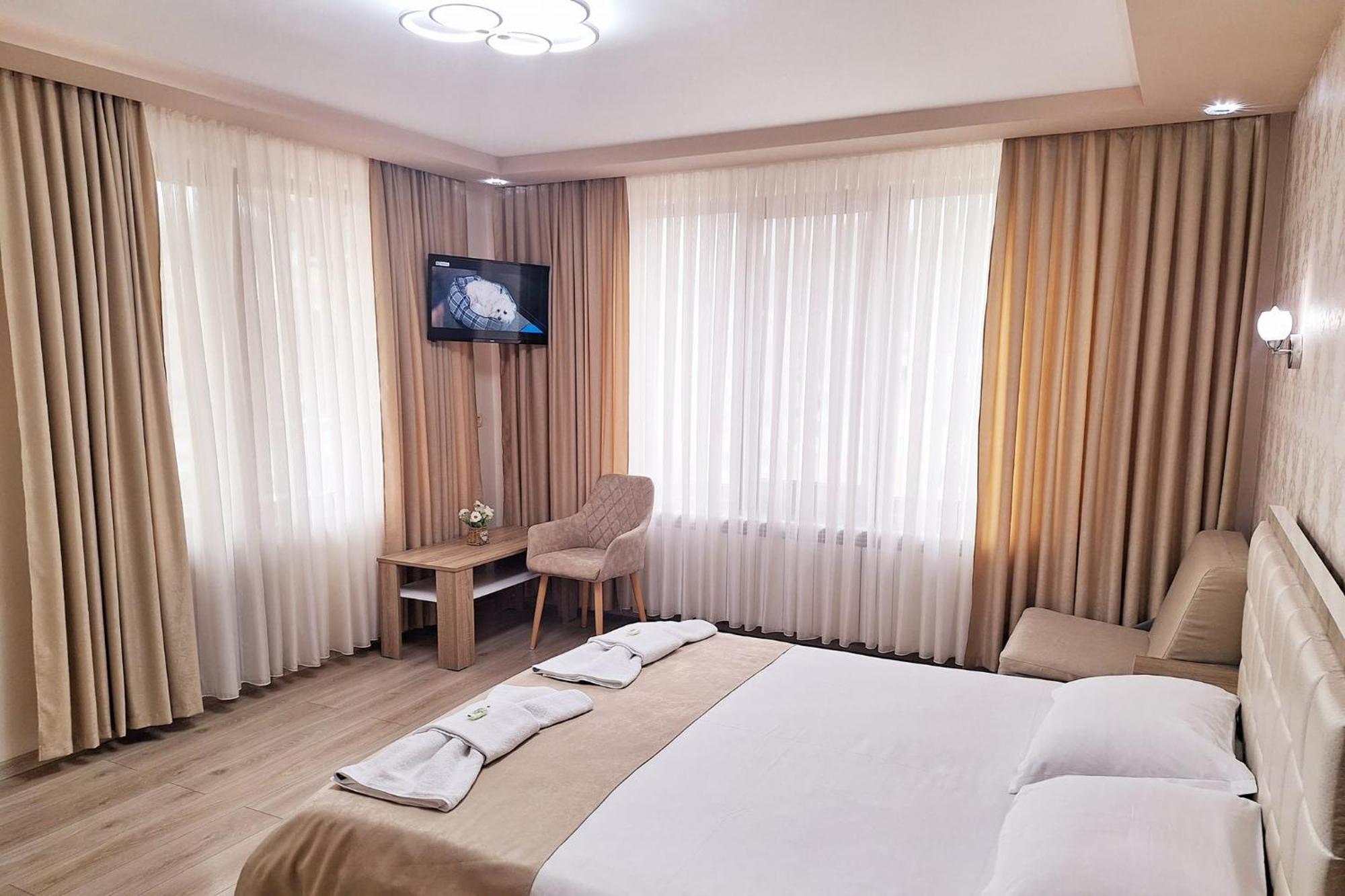 Perla Hotel Dospat Exterior photo