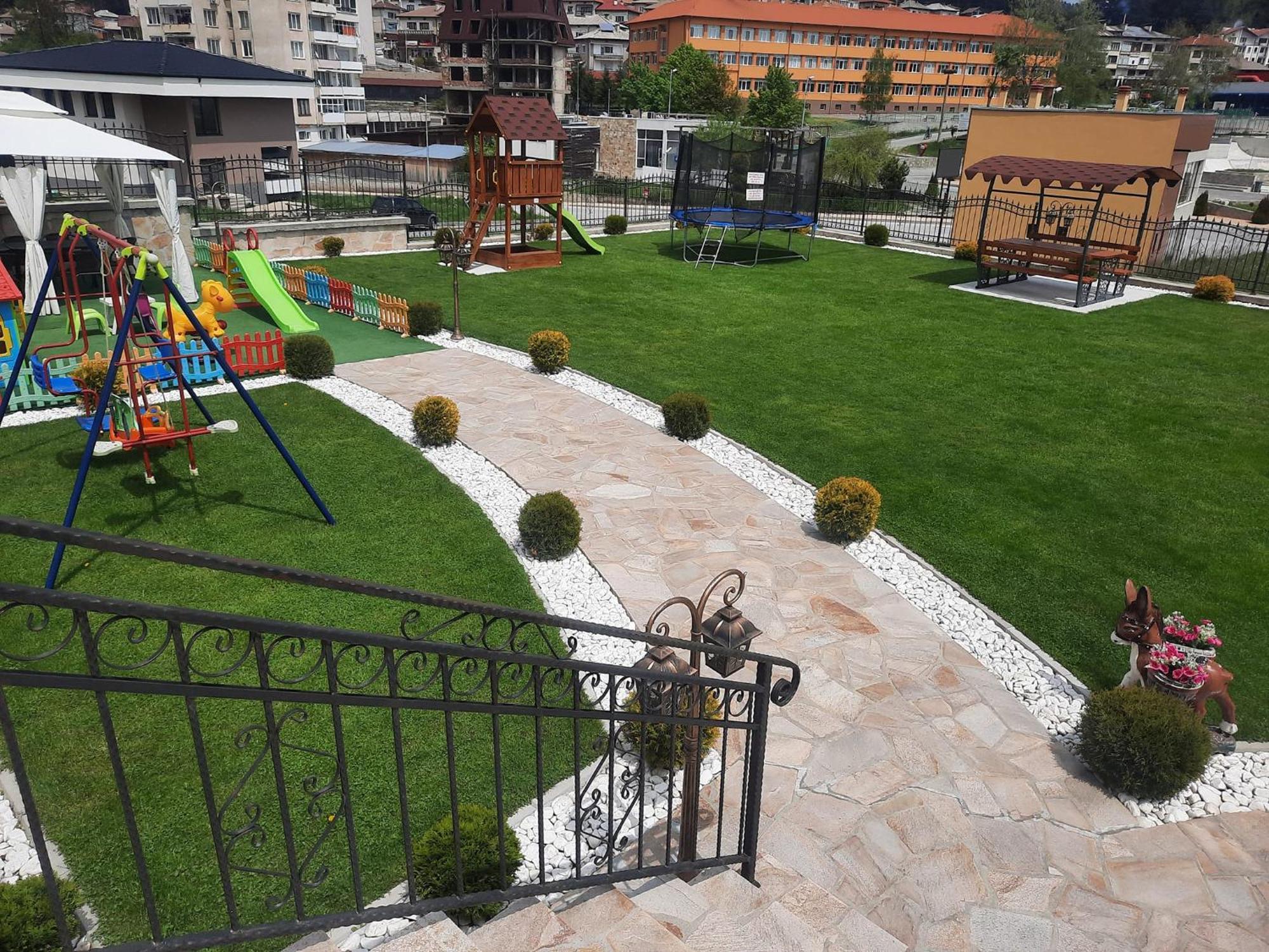 Perla Hotel Dospat Exterior photo